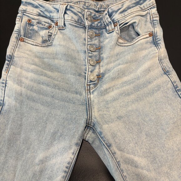 American Eagle Flare Jeans - Picture 3 of 9